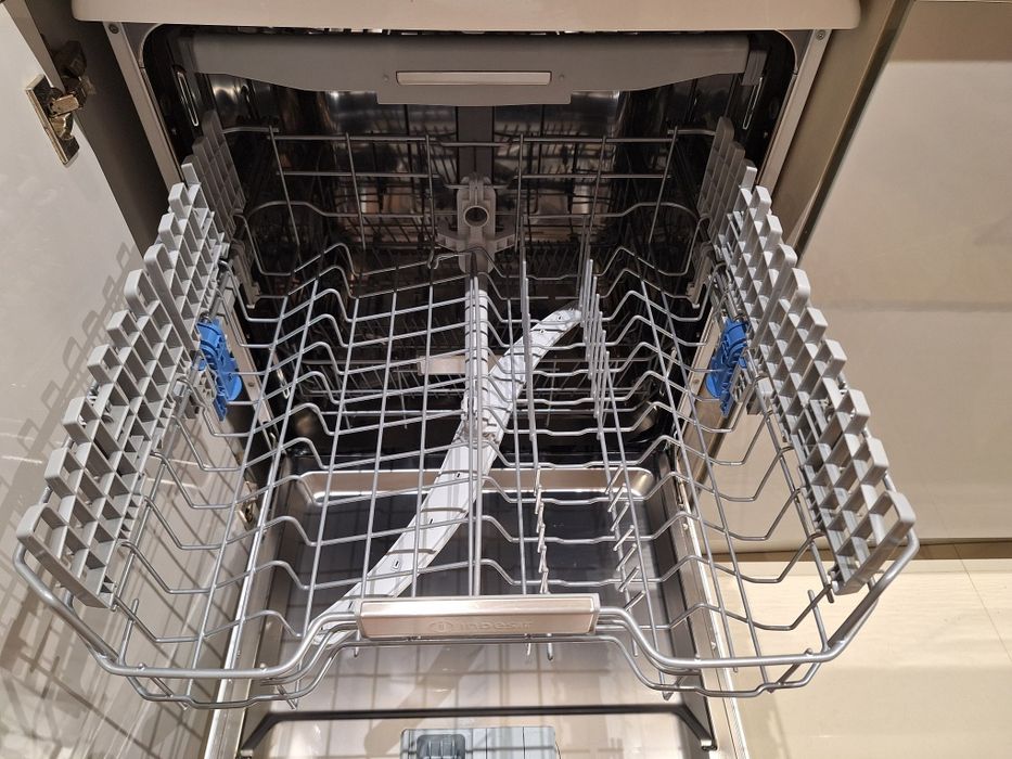 Máquina de Lavar Loiça INDESIT com Garantia