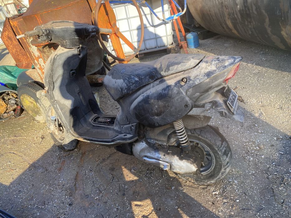 Scooter Aprilia Rally peças