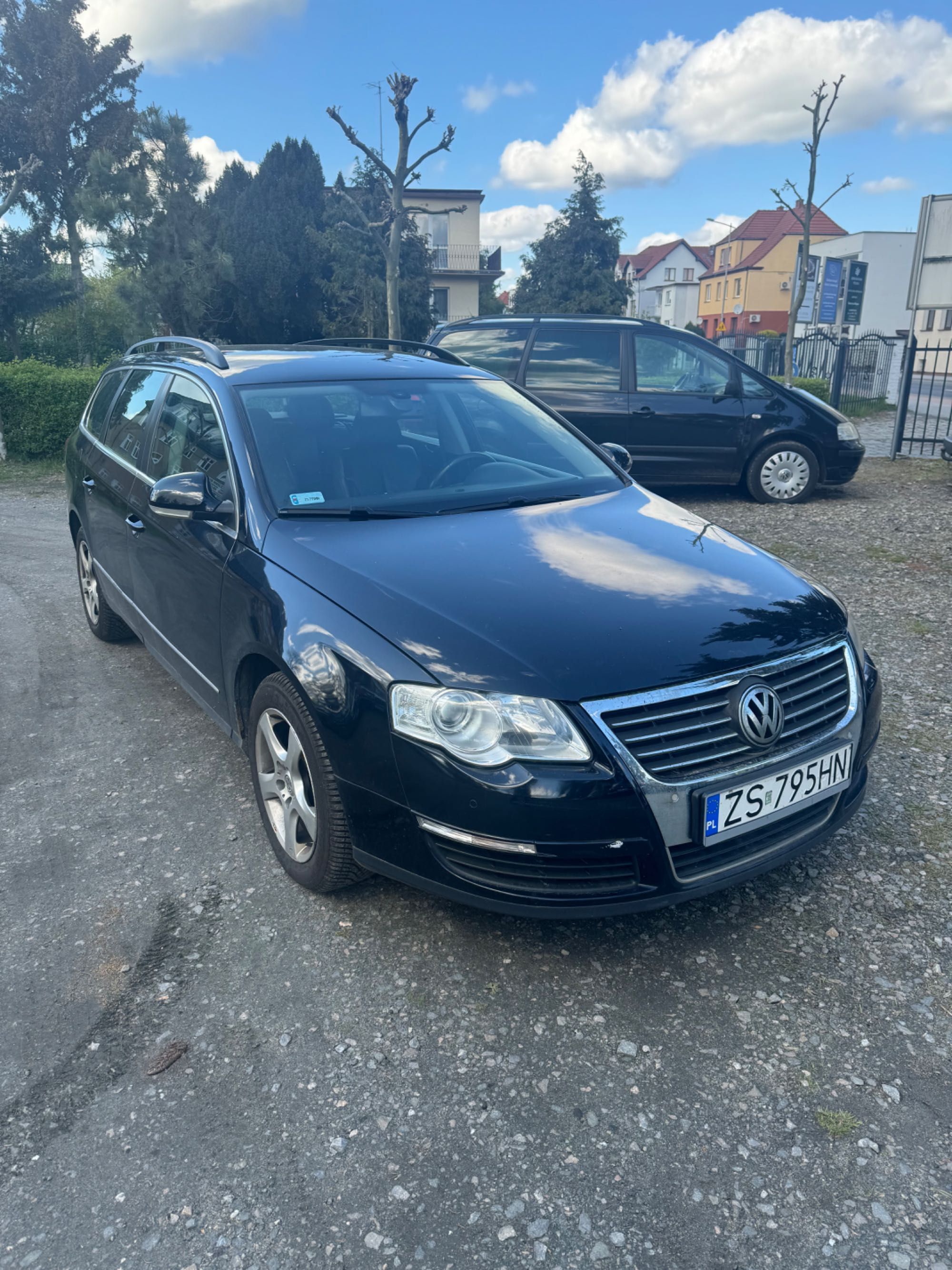 Volkswagen Passat B6 2.0 FSI skóry/klima/navi