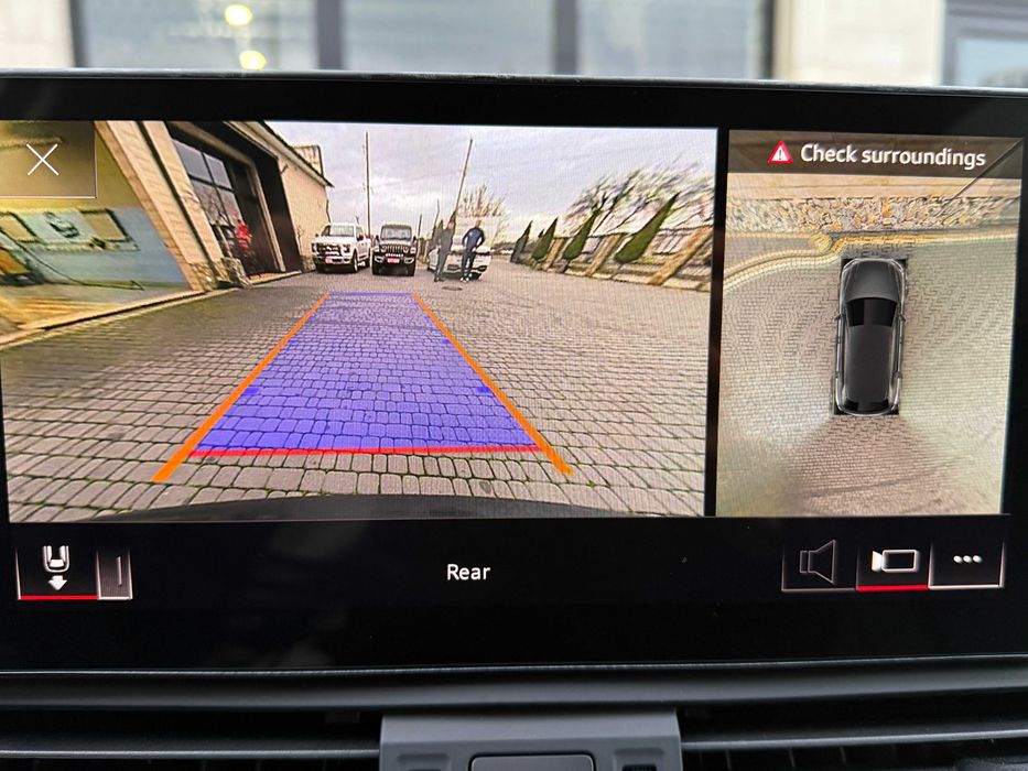 Audi Q5 2024   45 TFSI MHEV S-tronic