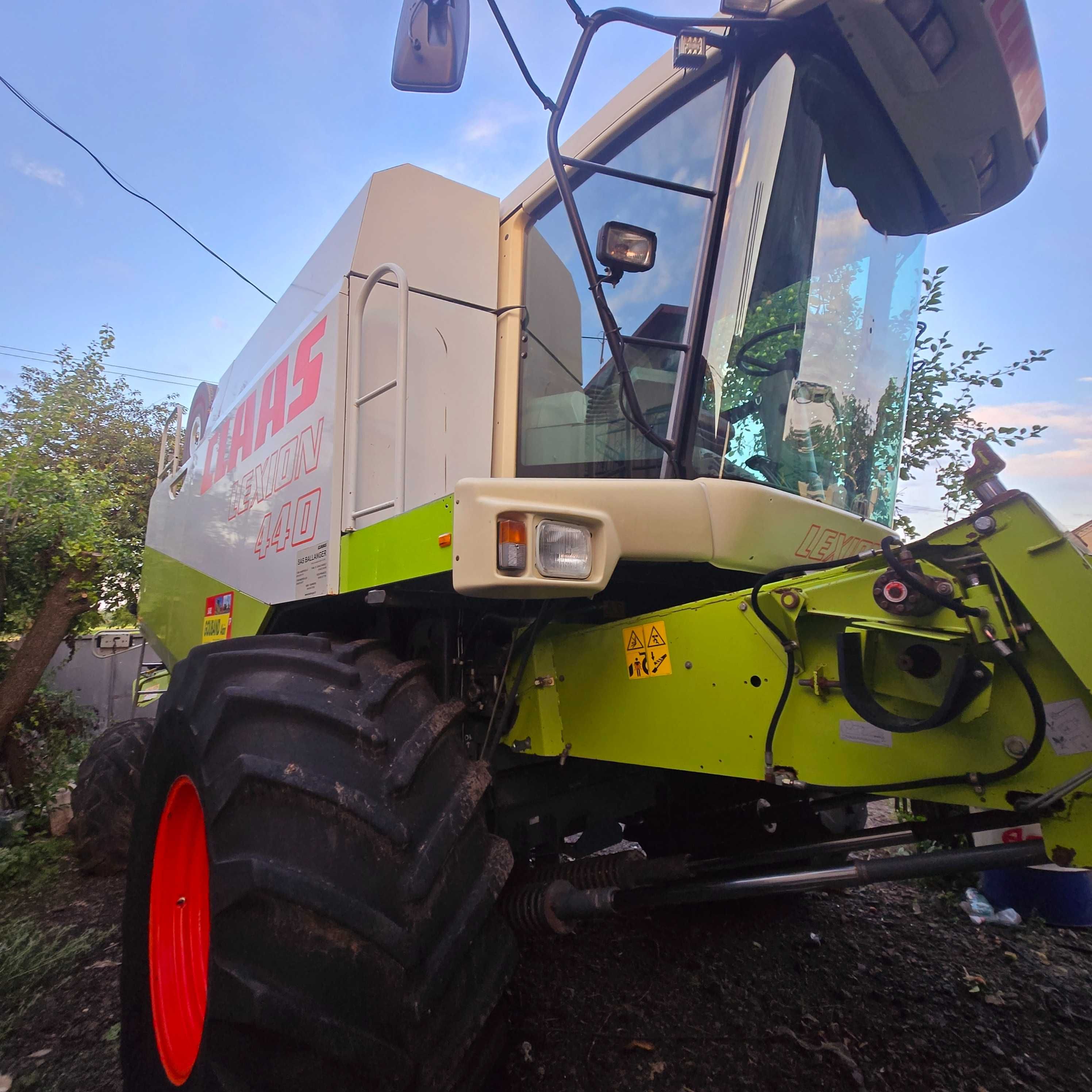 Комбайн claas lexion 440