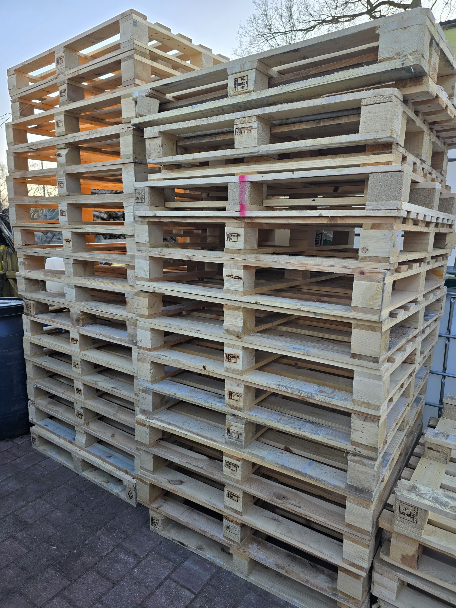 Palety  100x120. 80x100 jak nowe