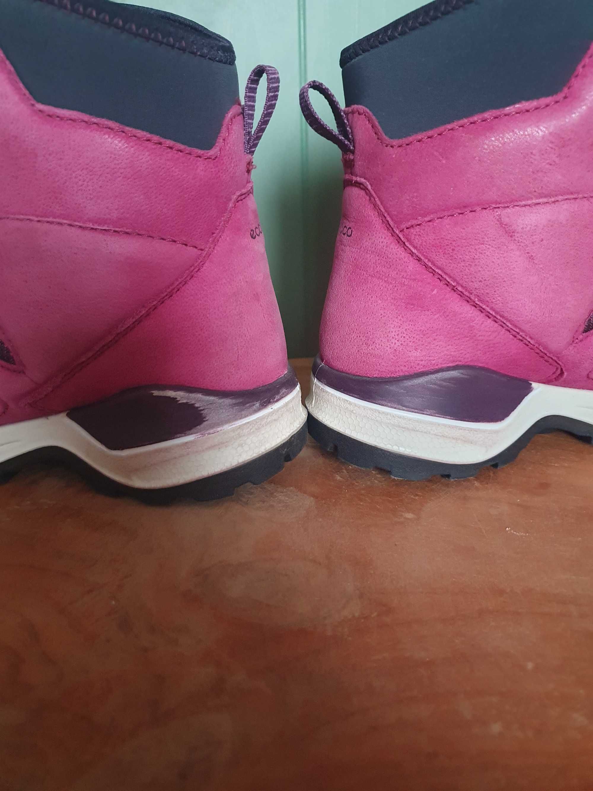 Dziecięce nubukowe buty zimowe Gore-Tex Ecco rozmiar 32