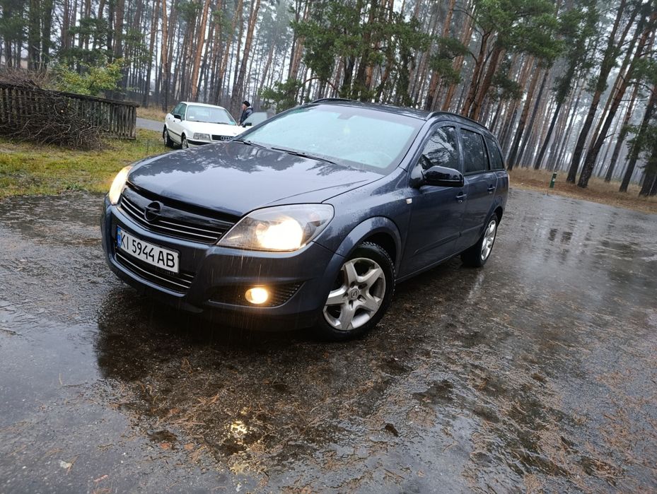 Своя машинка Опель Астра H
