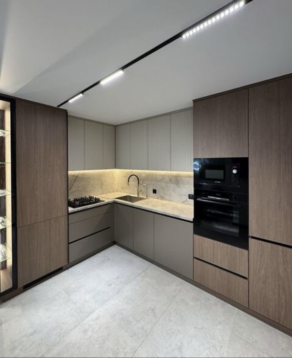 Продається 2 кімнатна квартира на провулок Тарнавського