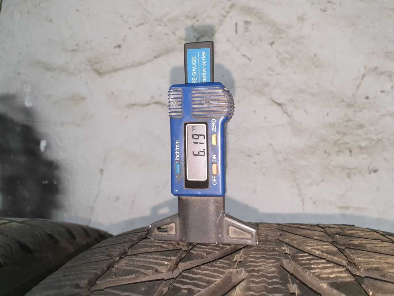 Dwie Opony zimowe 235/55R18 6mm Michelin Latitude Alpin LA2