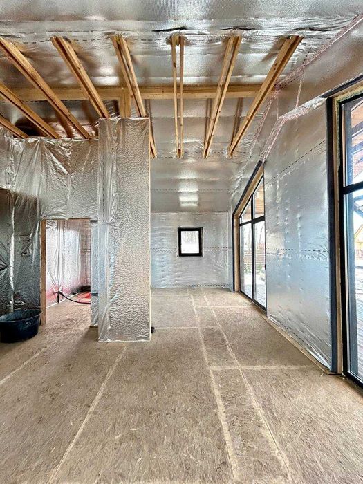 Продаж Будинку .10 хв від міста .Без комісії для покупця