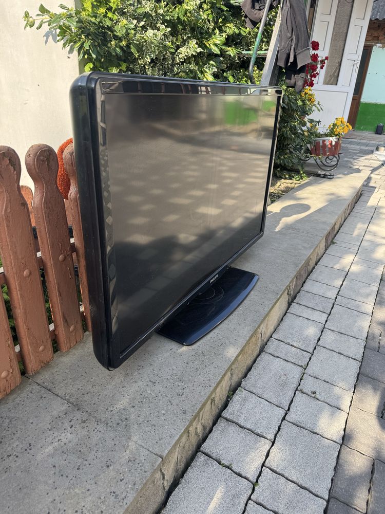 Продам!В доброму стані довідка по телефону