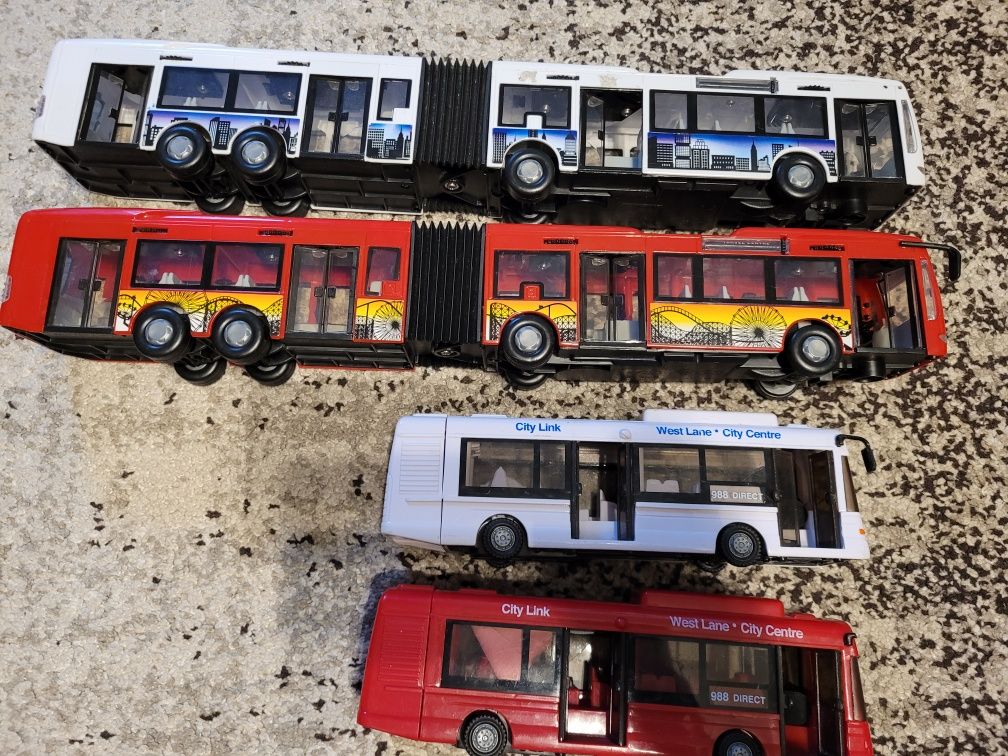 Zestaw x4 autobus Dickie city bus przegubowy