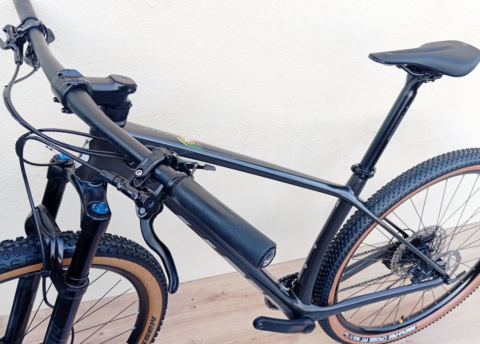 JF-Bikes Scott Scale 925 Fox Carbono M