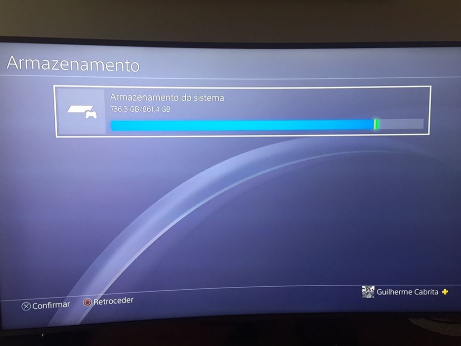 PlayStation 4 Slim (PS4) - 1 TB