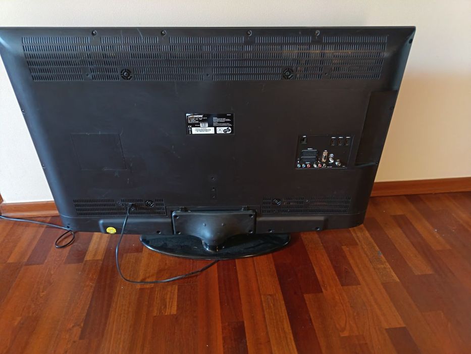 Telewizor MEDION 42 cala