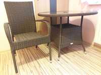 Sprzedam nowy stół z 4 krzesłami