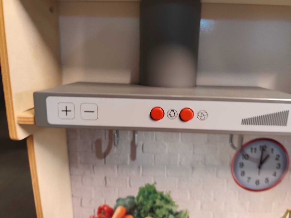 Baica de Preço - Cozinha de brincar com fogão e exaustor e fazer barul