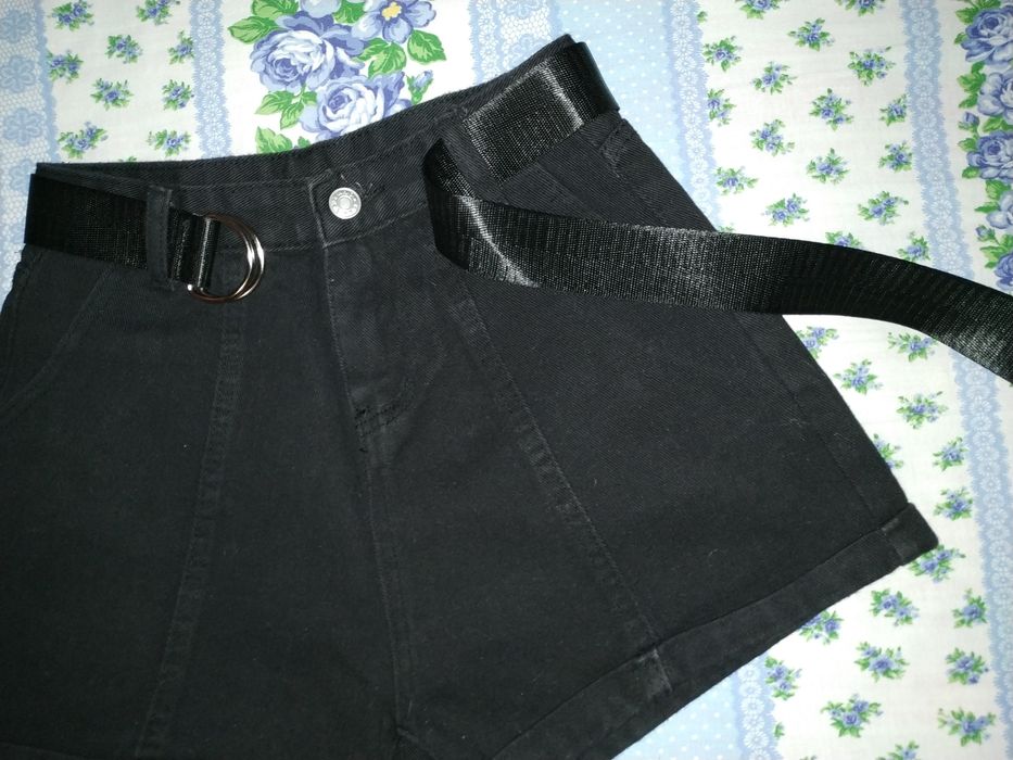 Шорты с высокой талией