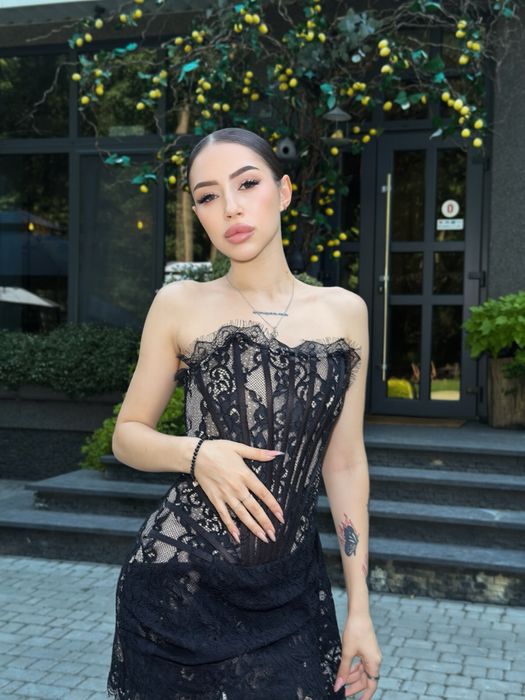 Мереживна корсетна сукня ХС-С розмір