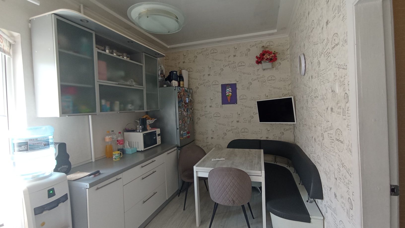 Продам дом/ Слобожанский/ Изумрудная/