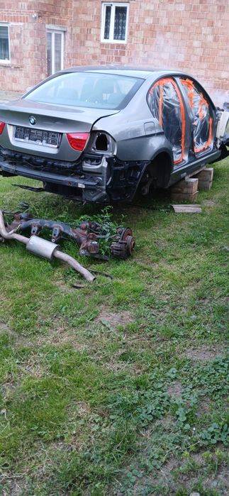 Drzwi Klapa bagażnika bmw e90 kolor A52 wszystkie części