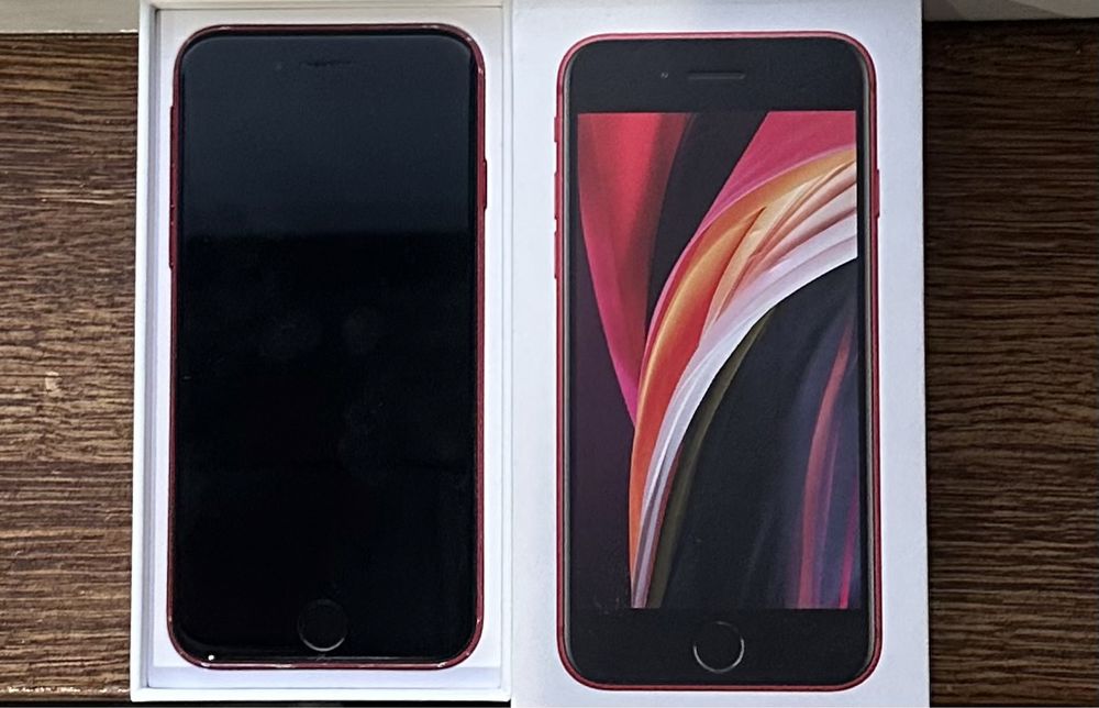 iPhone SE 2022 64GB Kolor czerwony
