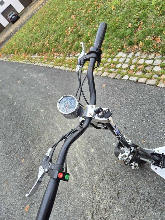 ЕЛЕКТРО скутер в робочому стані