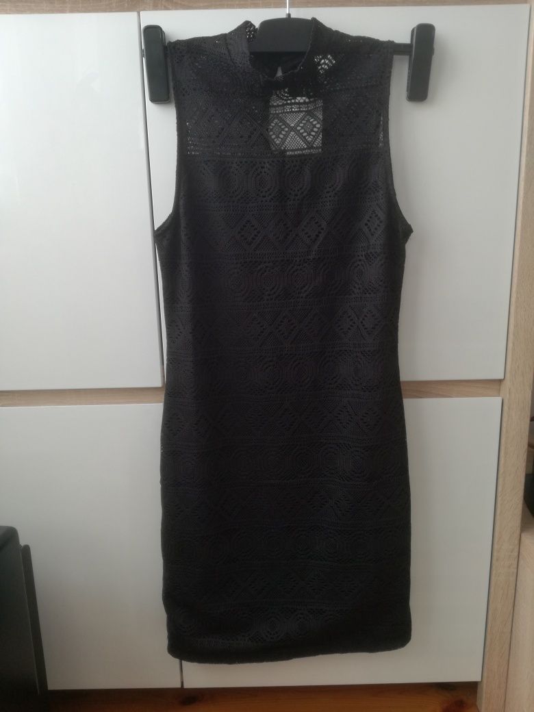 Nowa, czarna, koronkowa sukienka H&M, roz 36