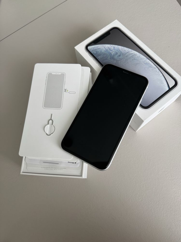 Iphone Xr білий 64 GB
