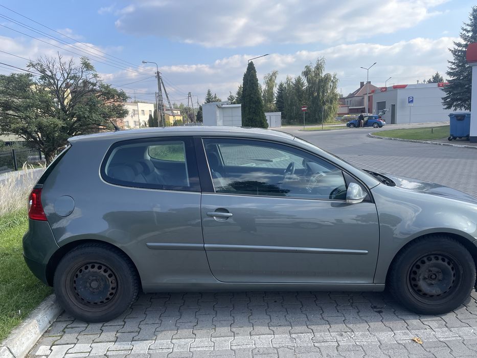 Volkswagen Golf V 1.6 MPI