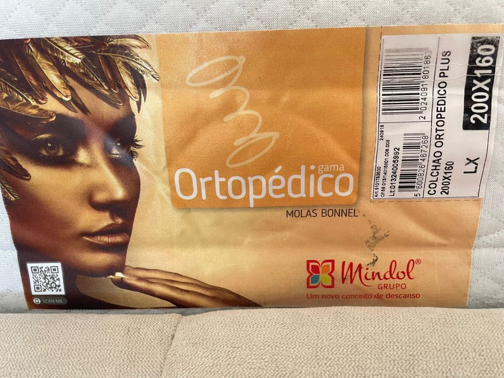 cama completa com arrumação cabeceira e sommier estofados com tecido