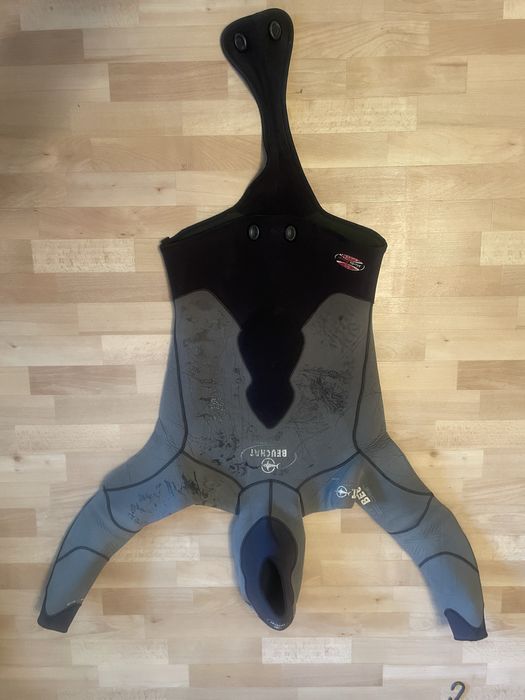 Продам гідрокостюм Beuchat Marlin Prestige 5 mm Камуфляж