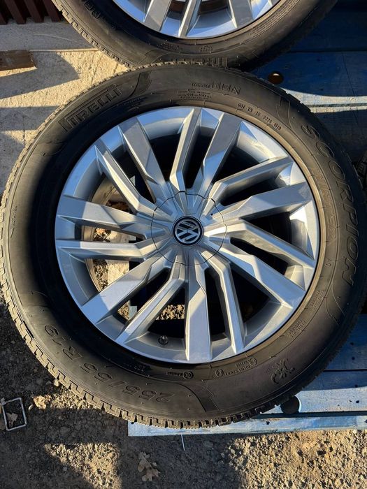 Goauto диски VW Touareg 5/112 r18 et25 8j dia66,5 з гумою 255 60 r18