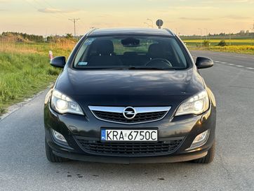 Opel Astra 2.0 CDTI DPF Sports Tourer