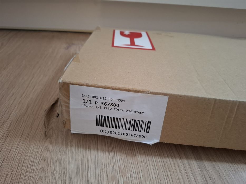 Sprzedam półkę białą Trio firmy Bratex