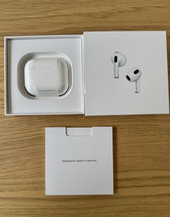 Słuchawki Apple AirPods 3