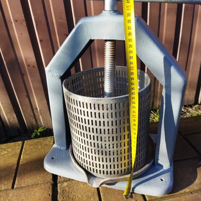 Садовый прес для отжима сока СССР