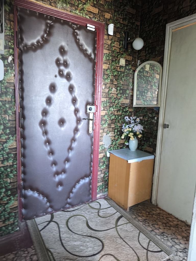 1 кім. квартира в тихому центрі