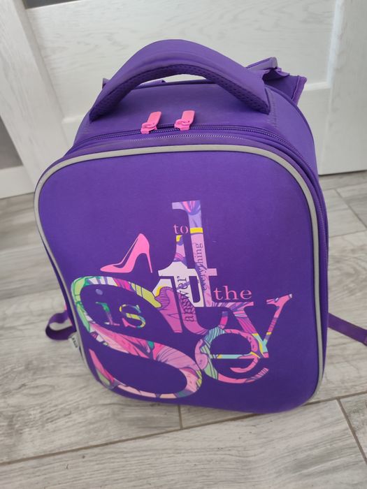 Портфель для дівчинки 1-4клас