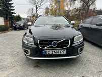 Продам Volvo xc70,2,4d