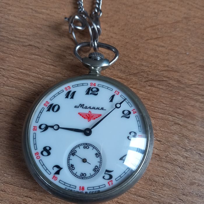 zegarek kieszonkowy Molnija z lokomotywą