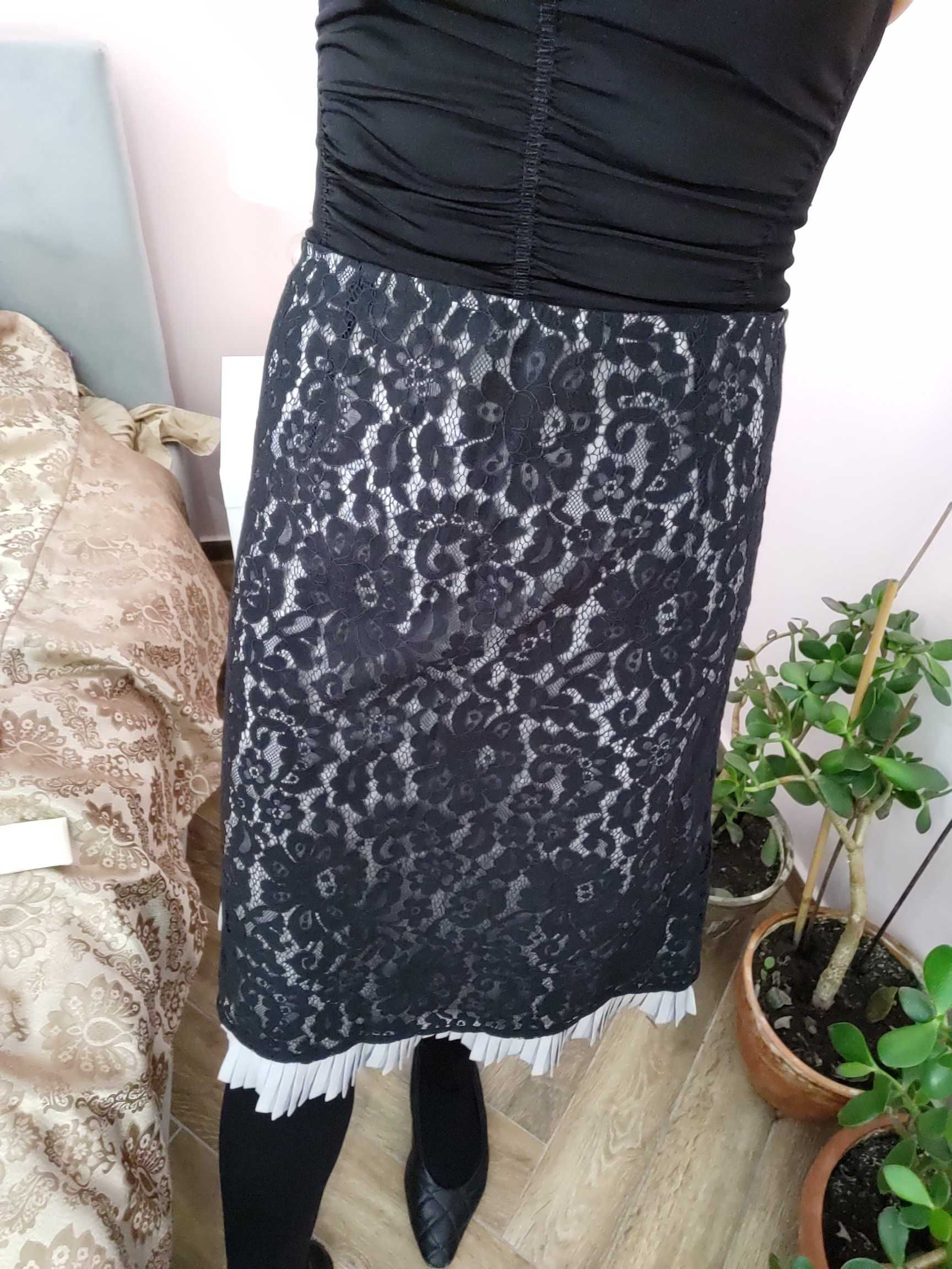 Koronowa spódnica Tiffi XS s