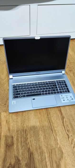 Laptop MSI Creator 17