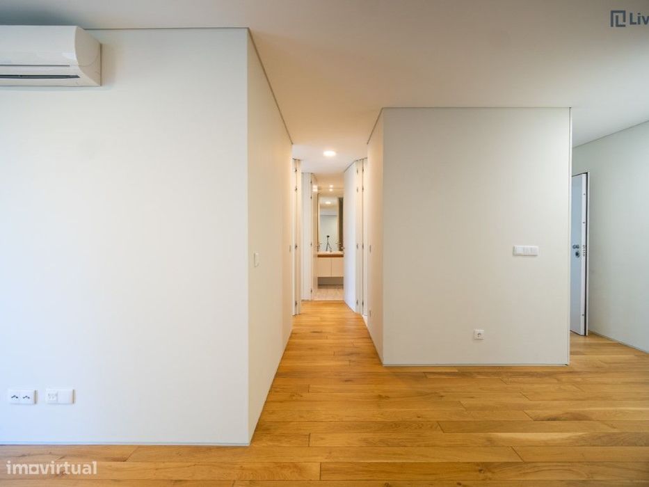 Apartamento T2 na Rua Duque de Loulé