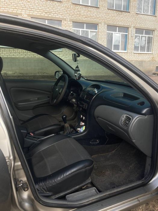 Nissan Almera classic