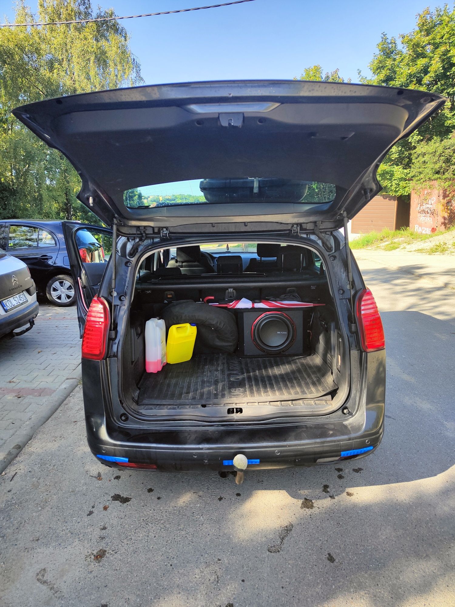 Peugeot 5008 1.6 vti 120 KM