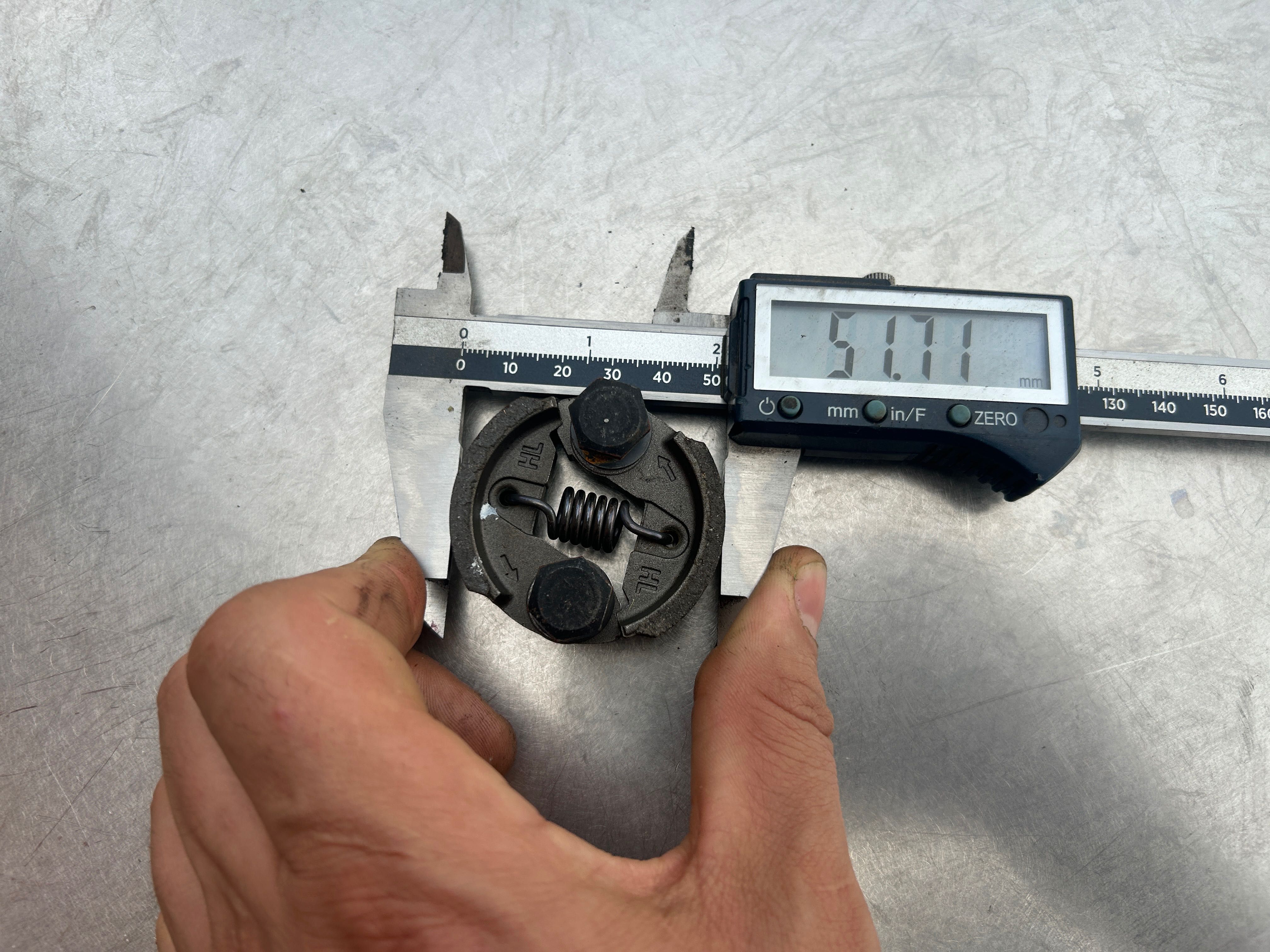 Sprzęgło Makita EM2600U ER2600L LT27 Dolmar MS-27C MS-27U (419)