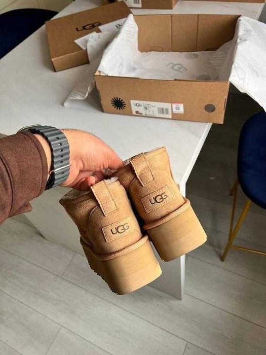 UGG Classic Ultra Mini Platform 5 см (36 р)