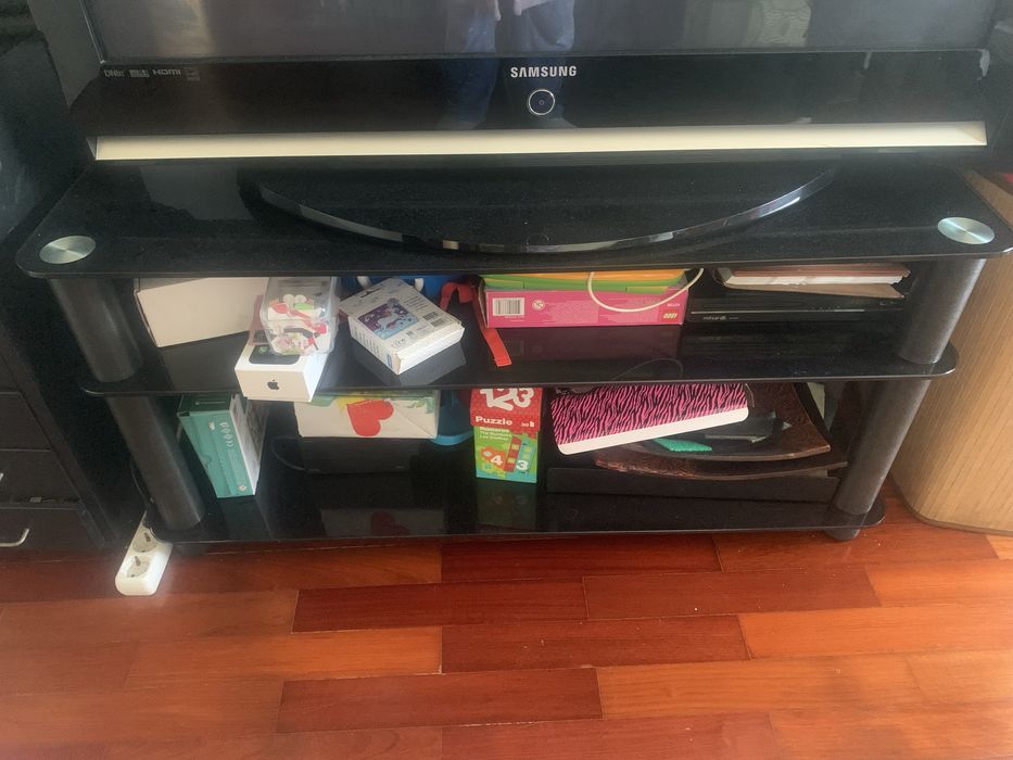 Movel para tv em vidro