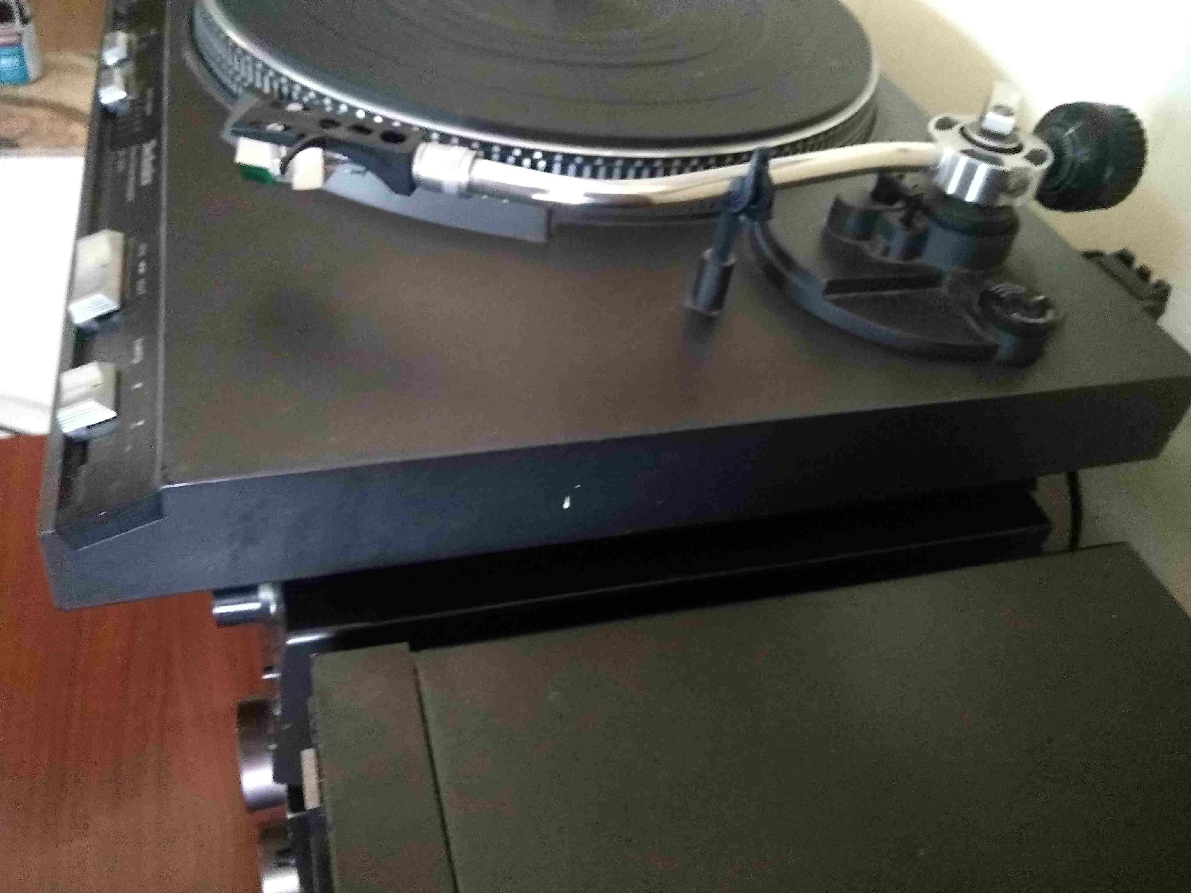 Gramofon Technics Sl 3310