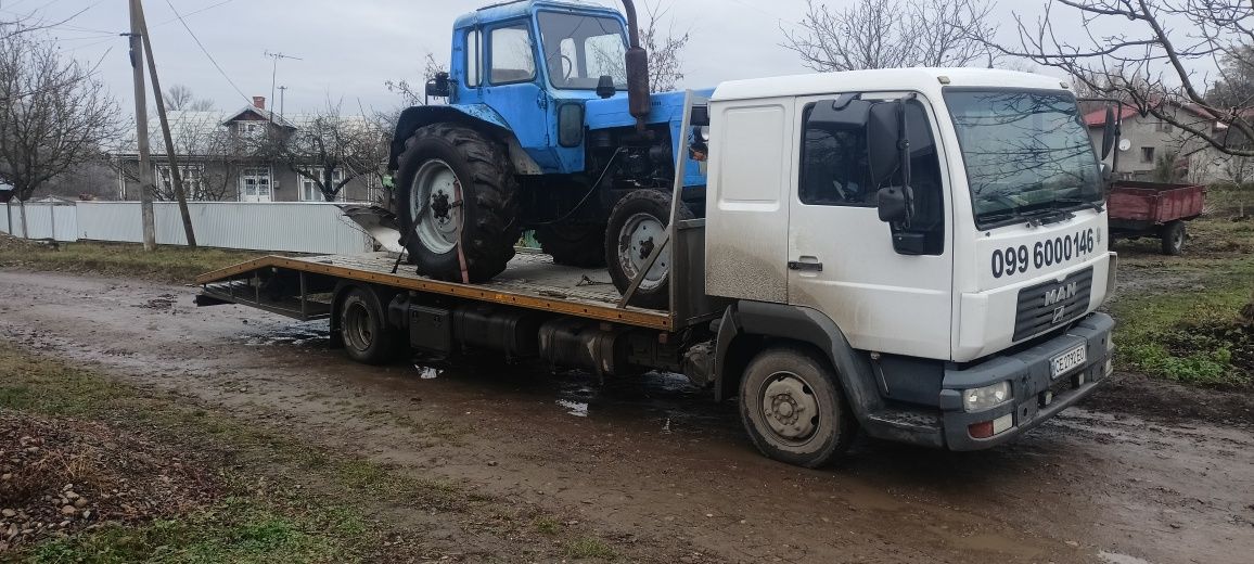 Допомога Евакуатора на трасі і під заказ.