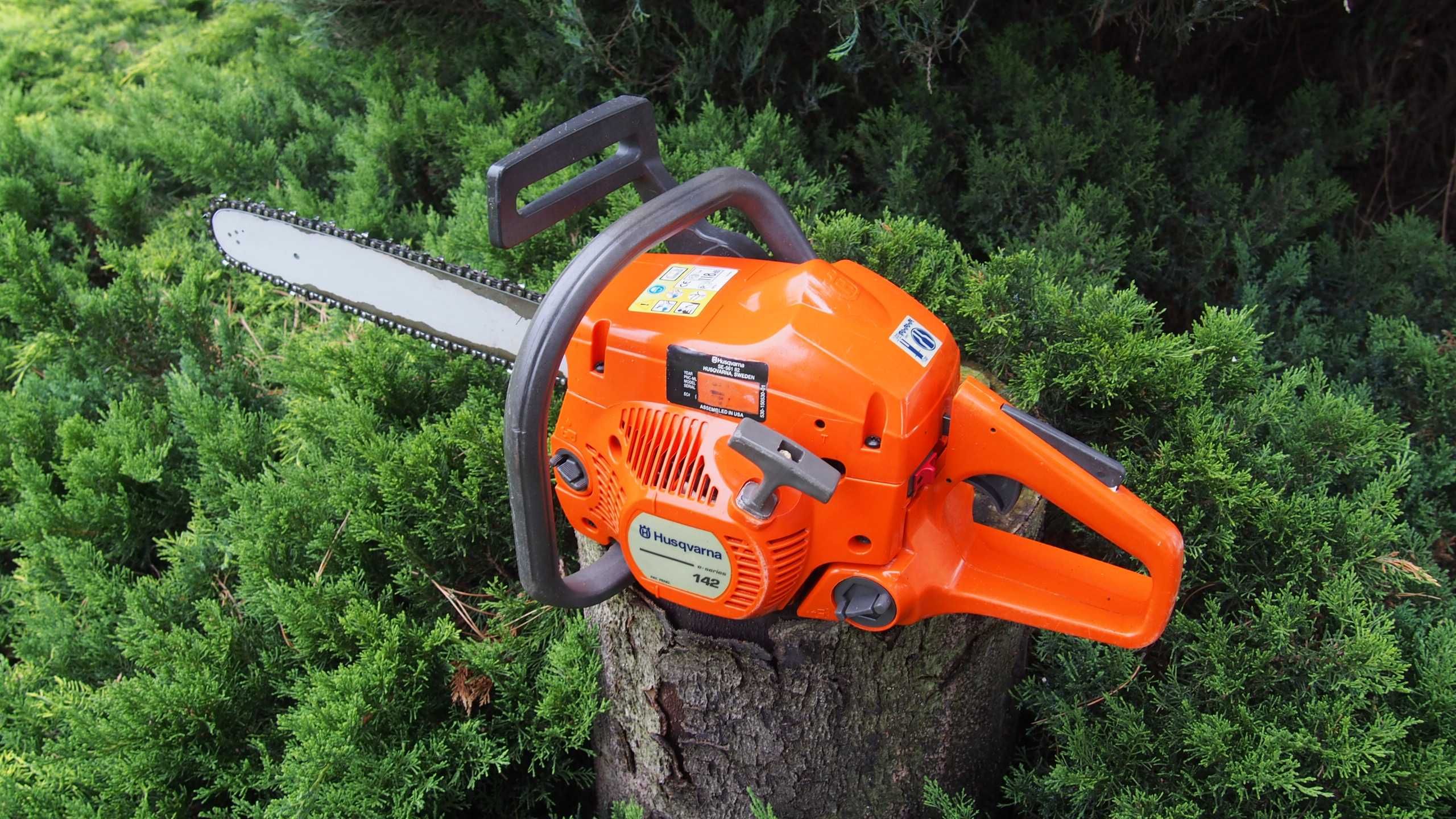 HUSQVARNA 142 Pila Spalinowa pilarka