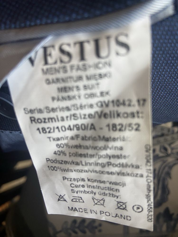 marynarka granatowa + koszula biała firmy „Polo”